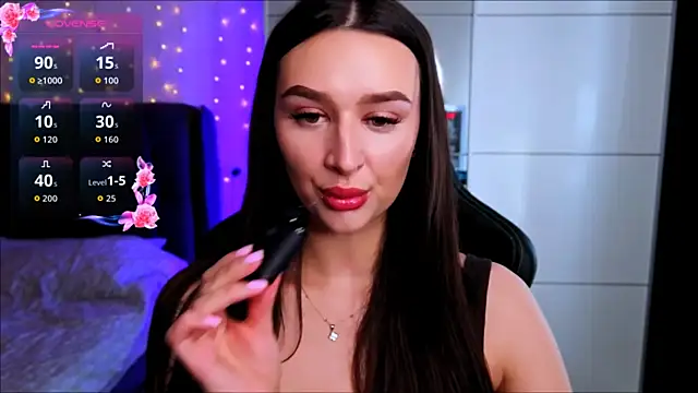 Veronica Larsson online show from 02/25/26, 12:16