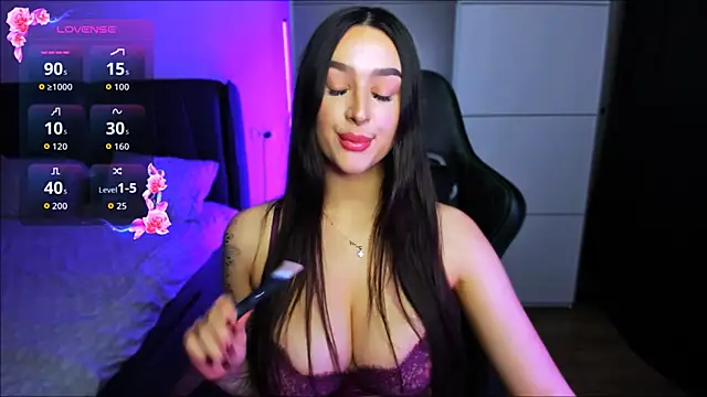 Snapshot of Veronica_Larsson chatting on 11/05/25, 08:56 Veronica Larsson online show from 11/05/25, 08:56