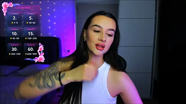 Snapshot of Veronica_Larsson chatting on 12/03/25, 08:52 Veronica Larsson online show from 12/03/25, 08:52