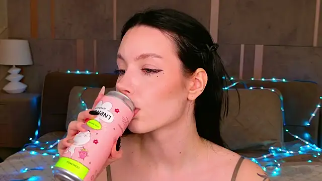 Goldy Stark online show from 02/20/26, 08:55