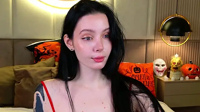 Goldy Stark online show from 10/25/25, 08:42