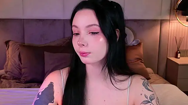 Goldy Stark online show from 10/05/25, 08:43