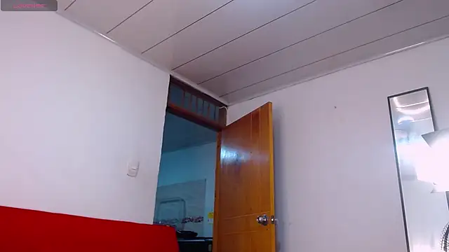 tommyblessd1 online show from 02/02/26, 07:40