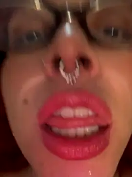 bri von dhara   online show from 11/14/25, 09:51