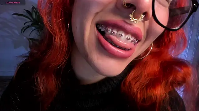 bri von dhara   online show from 09/19/25, 11:03