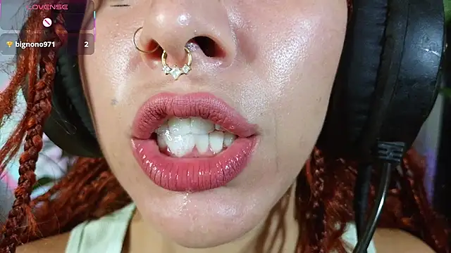 bri von dhara   online show from 04/08/26, 04:03