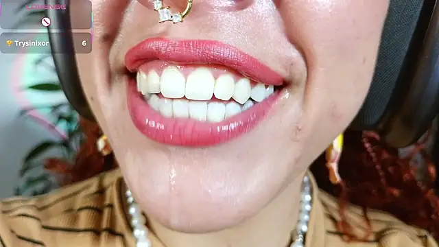 bri von dhara   online show from 04/04/26, 01:23