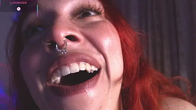 bri von dhara   online show from 11/21/25, 08:52