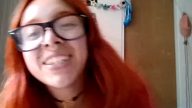 bri von dhara   online show from 09/29/25, 08:47