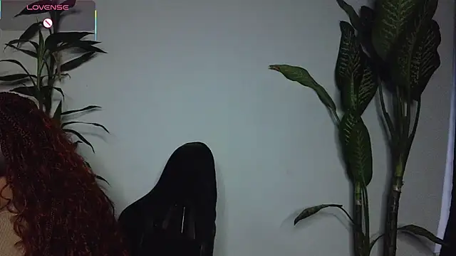 bri von dhara   online show from 03/29/26, 11:17