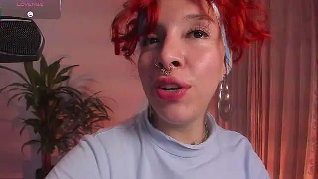 bri von dhara   online show from 10/25/25, 05:35