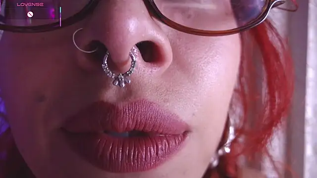 bri von dhara   online show from 11/26/25, 08:42