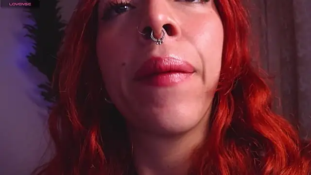 bri von dhara   online show from 11/29/25, 01:11