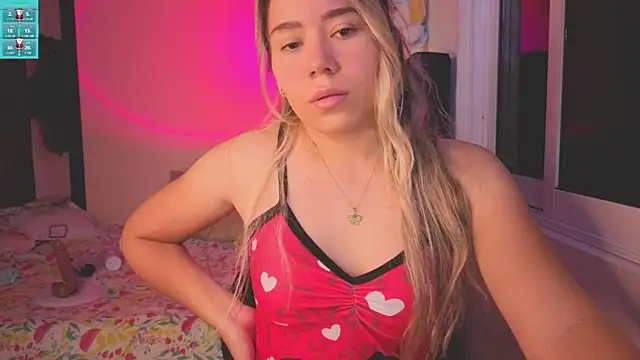 Aiilyn Ds online show from 11/26/25, 05:18