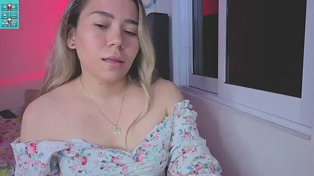 Aiilyn Ds online show from 11/28/25, 05:18