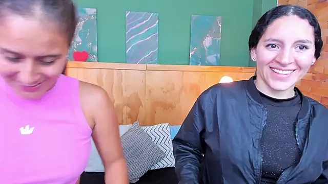 aliceandsia online show from 11/05/25, 07:17