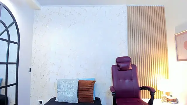 aliceandsia online show from 02/02/26, 07:35