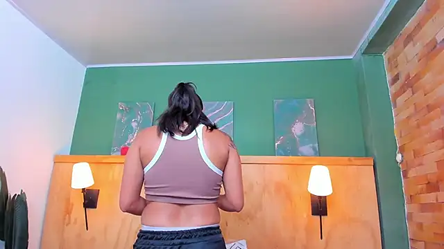 aliceandsia online show from 11/12/25, 07:40