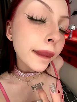 Lina Thornton  online show from 10/12/25, 07:59