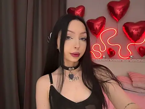 Lina Thornton  online show from 07/25/26, 02:12