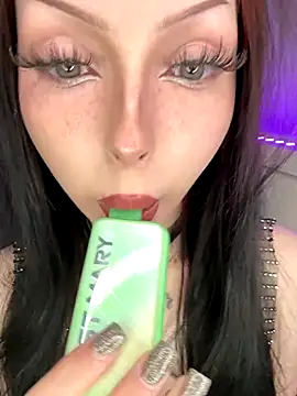 Lina Thornton  online show from 10/08/25, 10:10