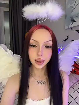 Lina Thornton  online show from 10/25/25, 08:31