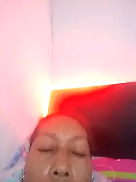 Naomi-Mature online show from 10/23/25, 08:24