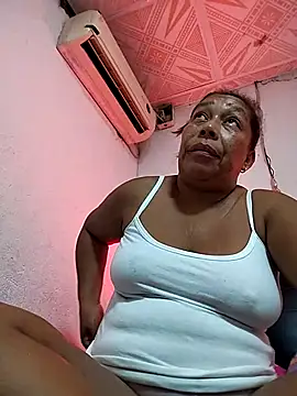 Naomi-Mature online show from 10/13/25, 08:38