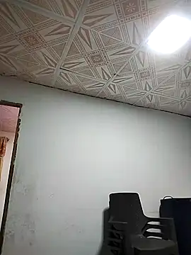 Naomi-Mature online show from 10/08/25, 08:38