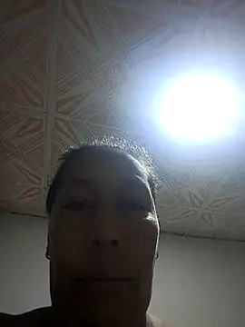 Naomi-Mature online show from 10/24/25, 08:35