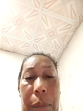 Naomi-Mature online show from 11/03/25, 08:29