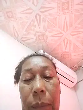 Naomi-Mature online show from 12/23/25, 08:24