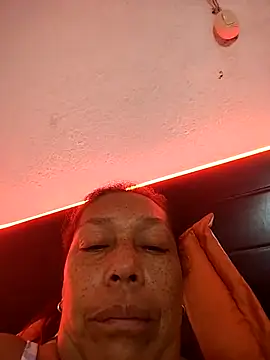 Naomi-Mature online show from 03/22/26, 10:06