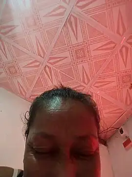 Naomi-Mature online show from 04/05/26, 10:49