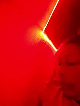 Naomi-Mature online show from 01/12/26, 08:04