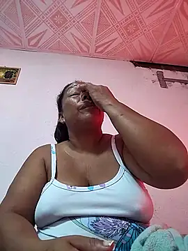 Naomi-Mature online show from 04/03/26, 09:38