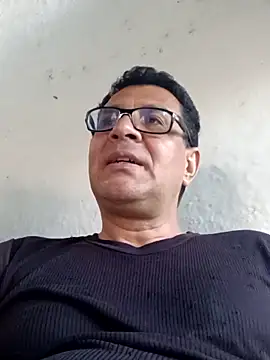 voyerista50 online show from 10/25/25, 10:21