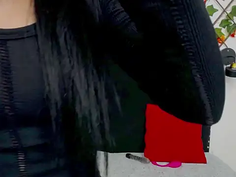 valerythompsonper online show from 01/11/26, 03:24