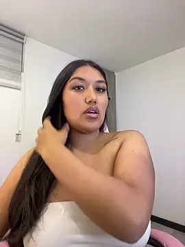 SharaRous online show from 05/30/26, 01:23