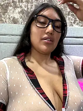 SharaRous online show from 09/27/25, 12:11