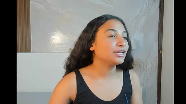 BellaSky4 online show from 09/17/25, 03:25