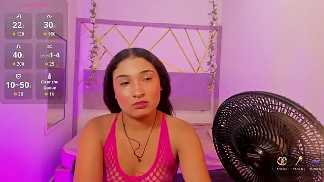 BellaSky4 online show from 12/15/25, 02:17