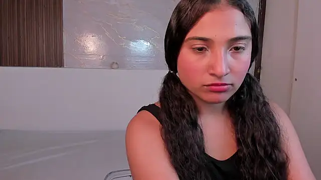 BellaSky4 online show from 10/04/25, 11:56