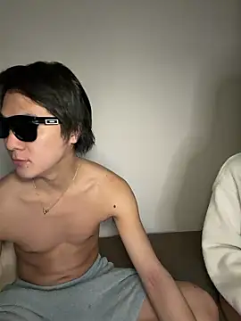 Snapshot of erokami36 chatting on 02/04/26, 05:30 erokami36 online show from 02/04/26, 05:30