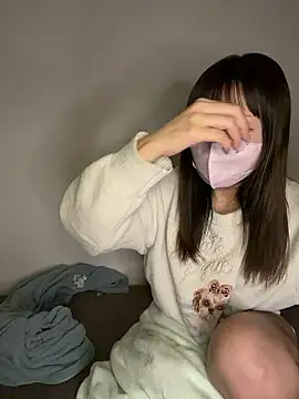 Snapshot of erokami36 chatting on 02/06/26, 06:31 erokami36 online show from 02/06/26, 06:31