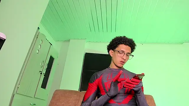 Cj davis  online show from 04/05/26, 03:24