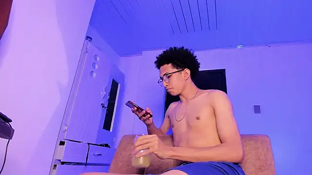 Cj davis  online show from 04/08/26, 03:52