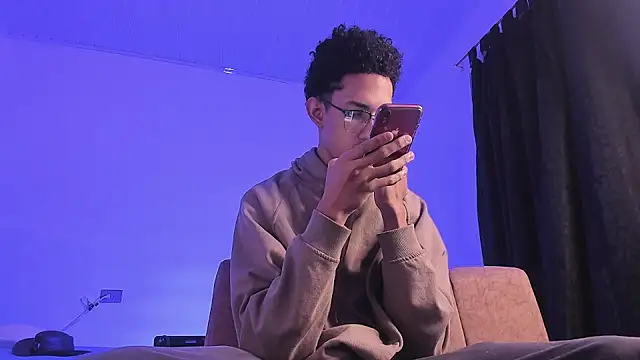 Cj davis  online show from 10/20/25, 05:42