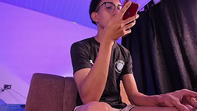 Cj davis  online show from 11/11/25, 02:39