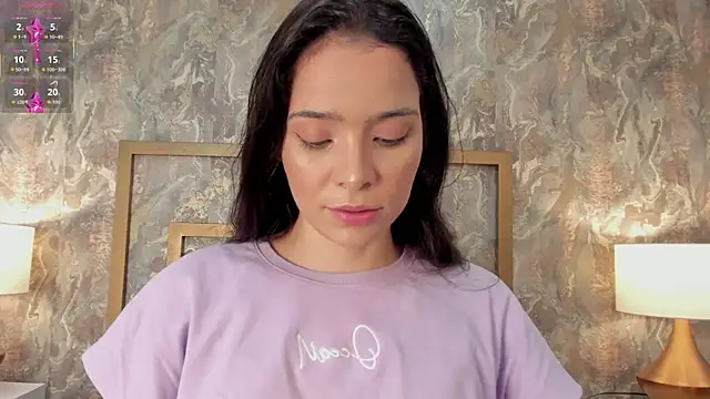 Snapshot of DannaBelucci chatting on 10/28/25, 03:00 DannaBelucci online show from 10/28/25, 03:00